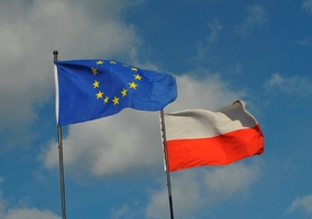 16 lat temu Polska przystąpiła do Unii Europejskiej. Sam proces trwał...